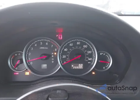 2007 Subaru Outback 2.5I from USA, damaged, VIN 4S4BP61C577323215